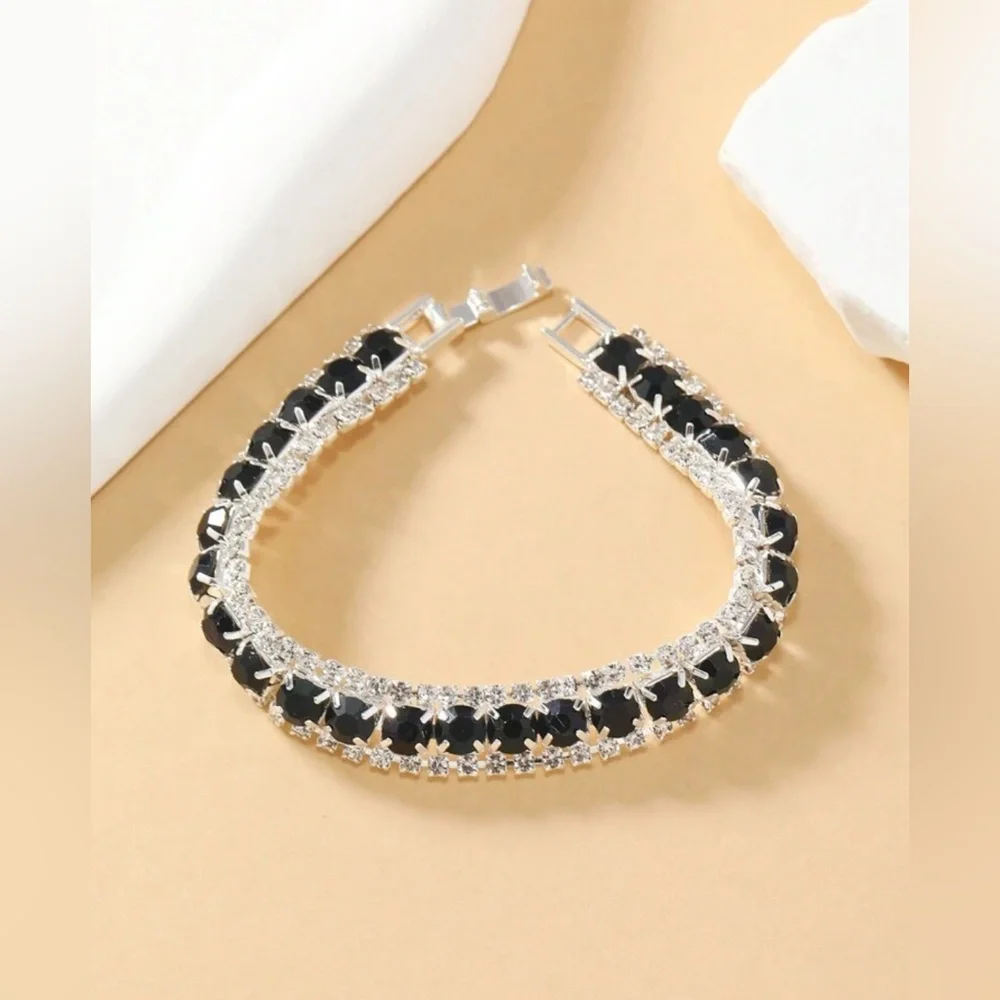 N/A rhinestone bracelet